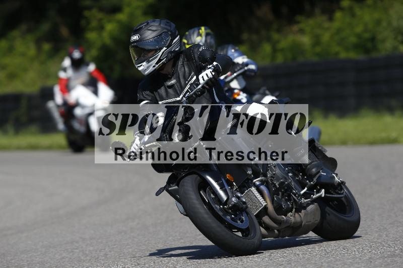 /Archiv-2024/29 12.06.2024 MOTO.CH Track Day ADR/Gruppe blau/66